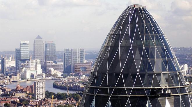 Londres no quiere apagar la luz por los rascacielos