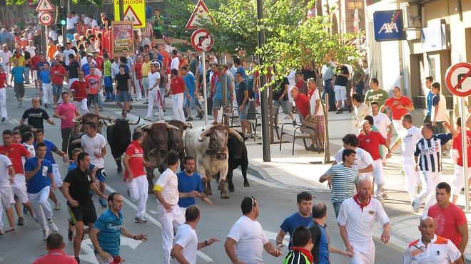 Chupinazo de San Isidro en Alfaro